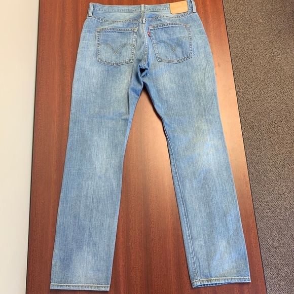 Men's 501 Levi's High Rise Mom Jeans - Picture 5 of 8